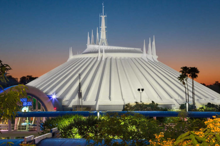 Picture of Space Mountain - is it scary?